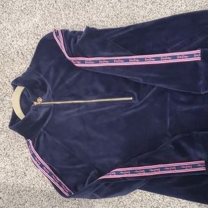 Lilly Pulitzer navy velour popover